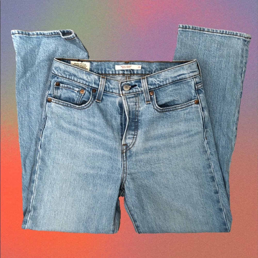 Levis wedgie straight jeans